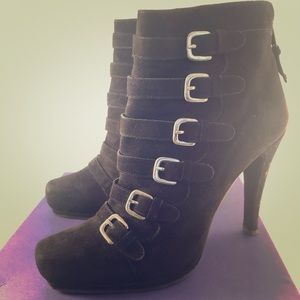 Black suede leather heeled booties size 9